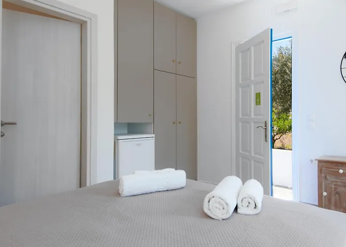 Гостевой дом Kalypso Sifnos 3*